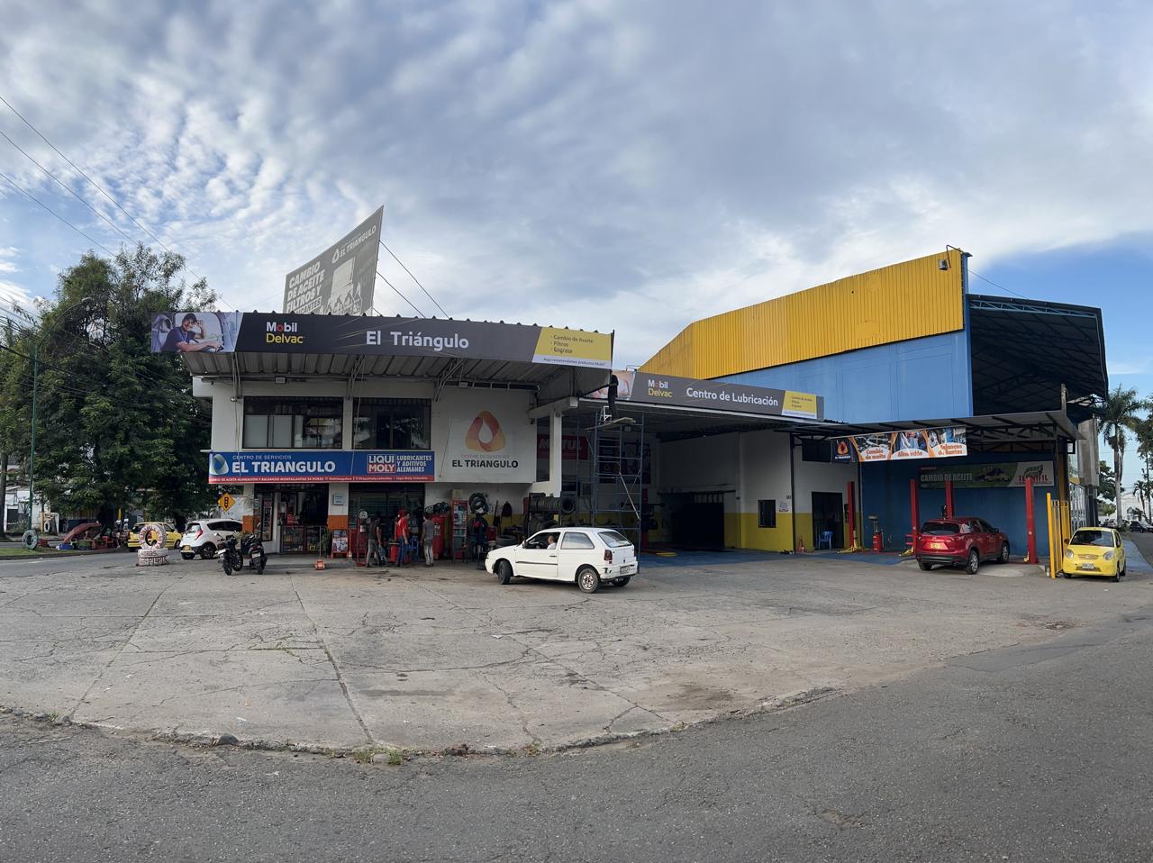 Centro de Servicios el Triángulo  - Foto 2